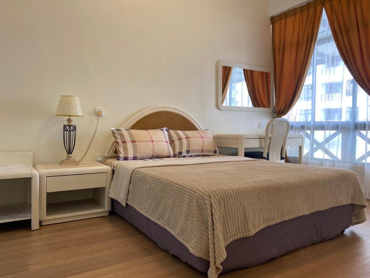 Lovely 1-Bedroom Condo With Facilities Malacca Extérieur photo