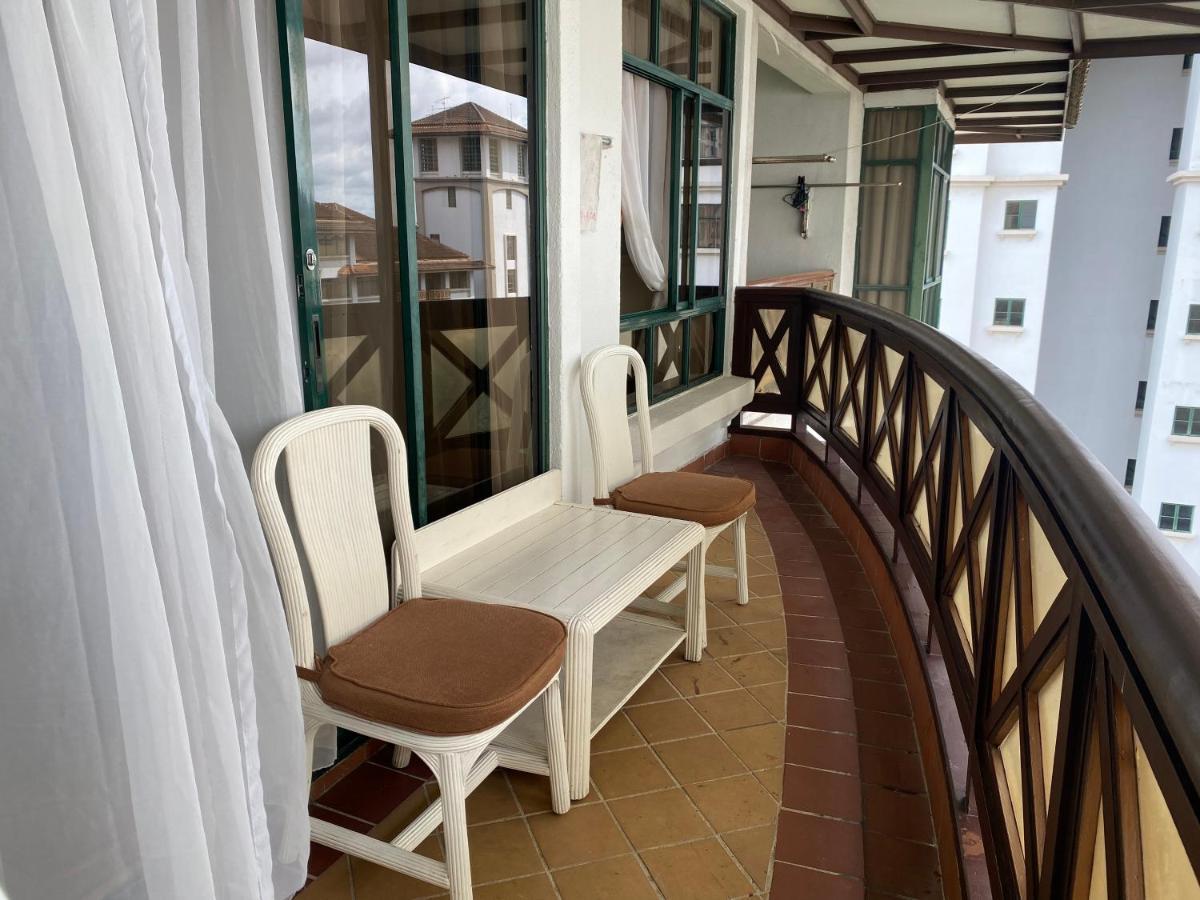 Lovely 1-Bedroom Condo With Facilities Malacca Extérieur photo